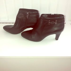 Bandolino Wendy bootie perfect for fall!
